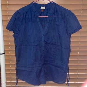 Sonoma life + style blue button up blouse. Size M